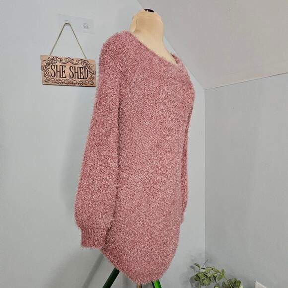 Snails & Cinnamon Cozy Pink Women's Eyelash Tunic Sweater Large Boat Neck - Picture 3 of 13